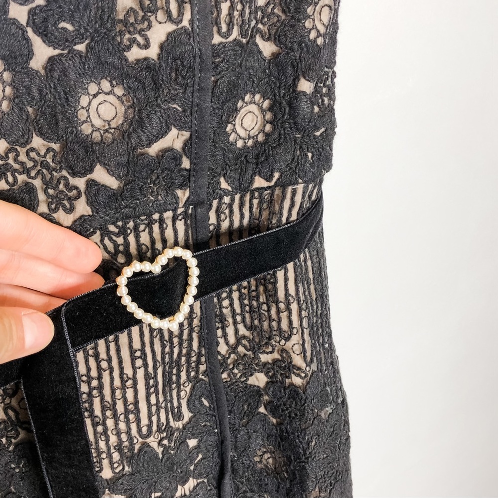 🦋🌙 NWT FOXIEDOX x ANTHROPOLOGIE | Asha Black Lace Dress - Picture 3 of 15
